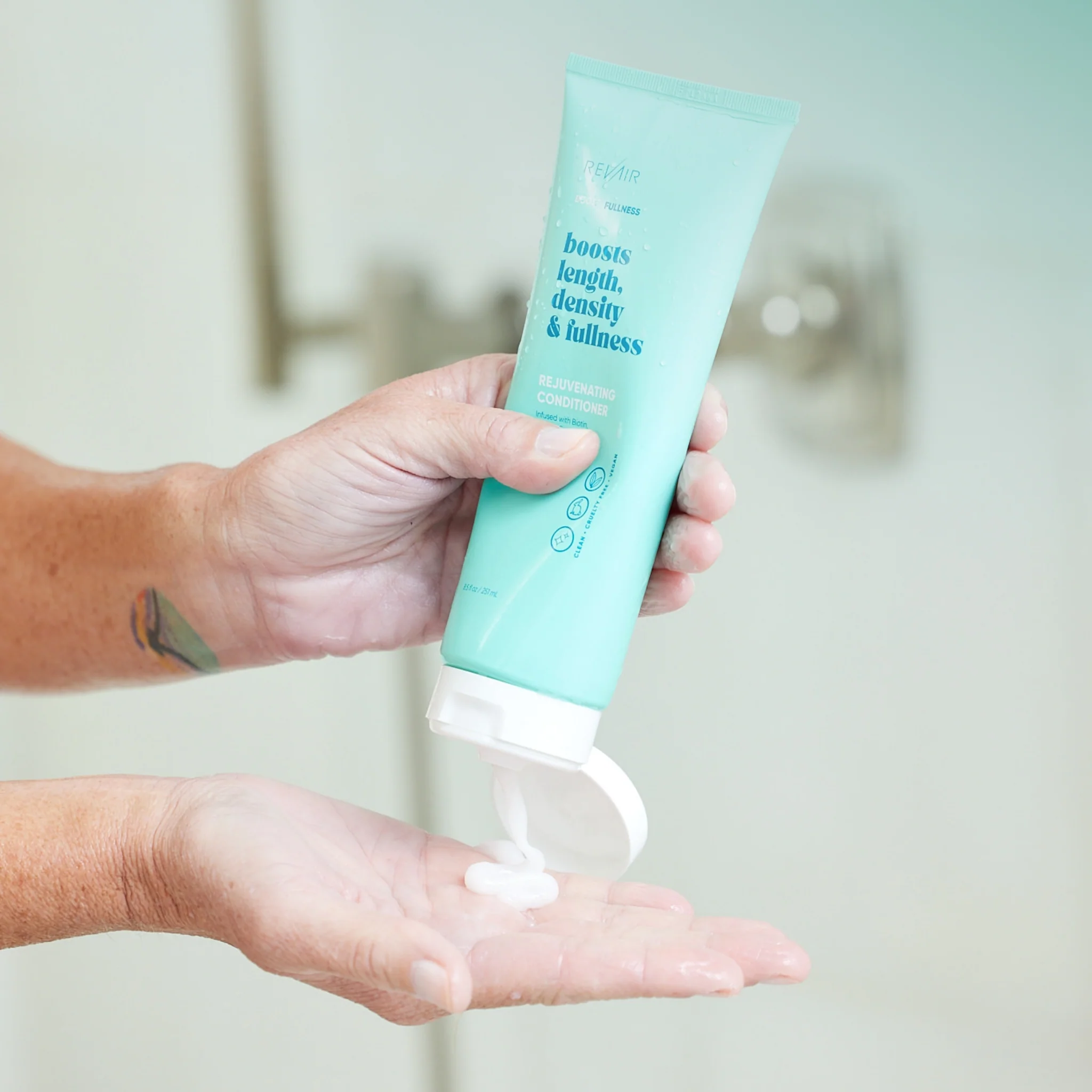 Rejuvenating Conditioner (8.5 oz) - Image 3