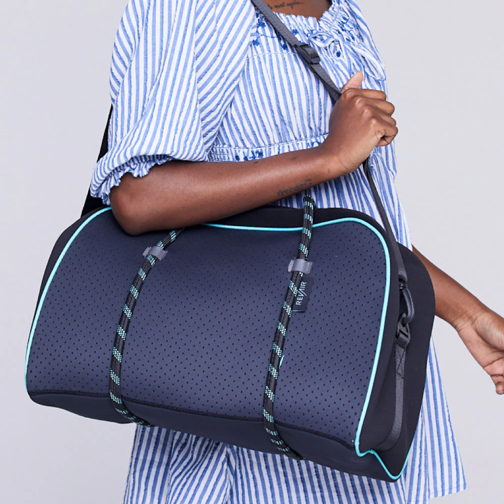 Weekender Bag - Image 4